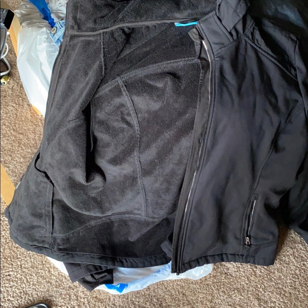 Coat - Picture 2 of 3